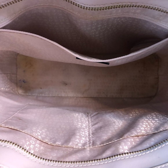 Kate Spade Hangbag - Picture 3 of 5